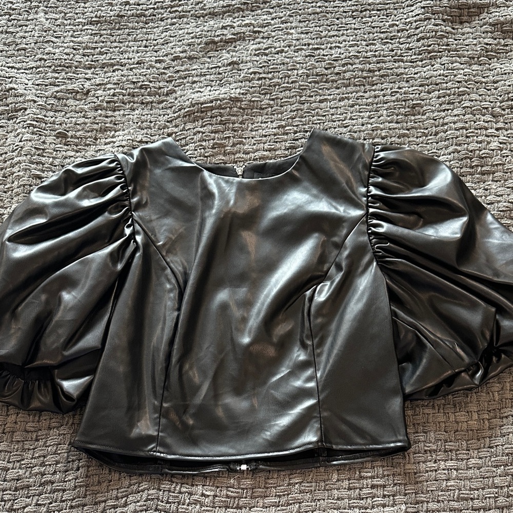 Endless Rose Black Puff Sleeve Crop Top